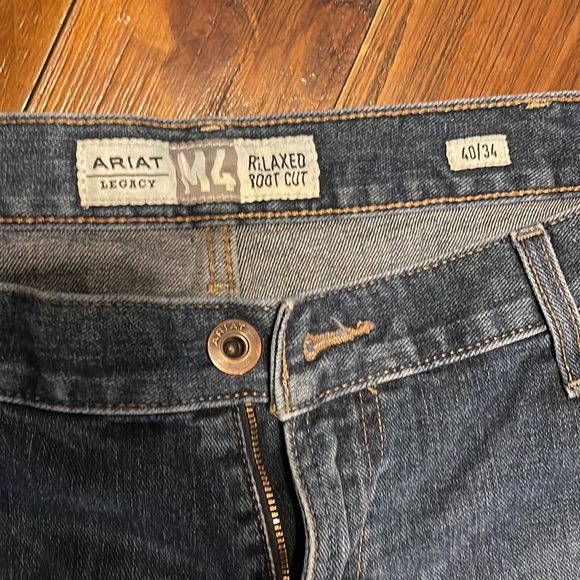 Ariat M4 Mens Legacy Jean - Picture 4 of 5